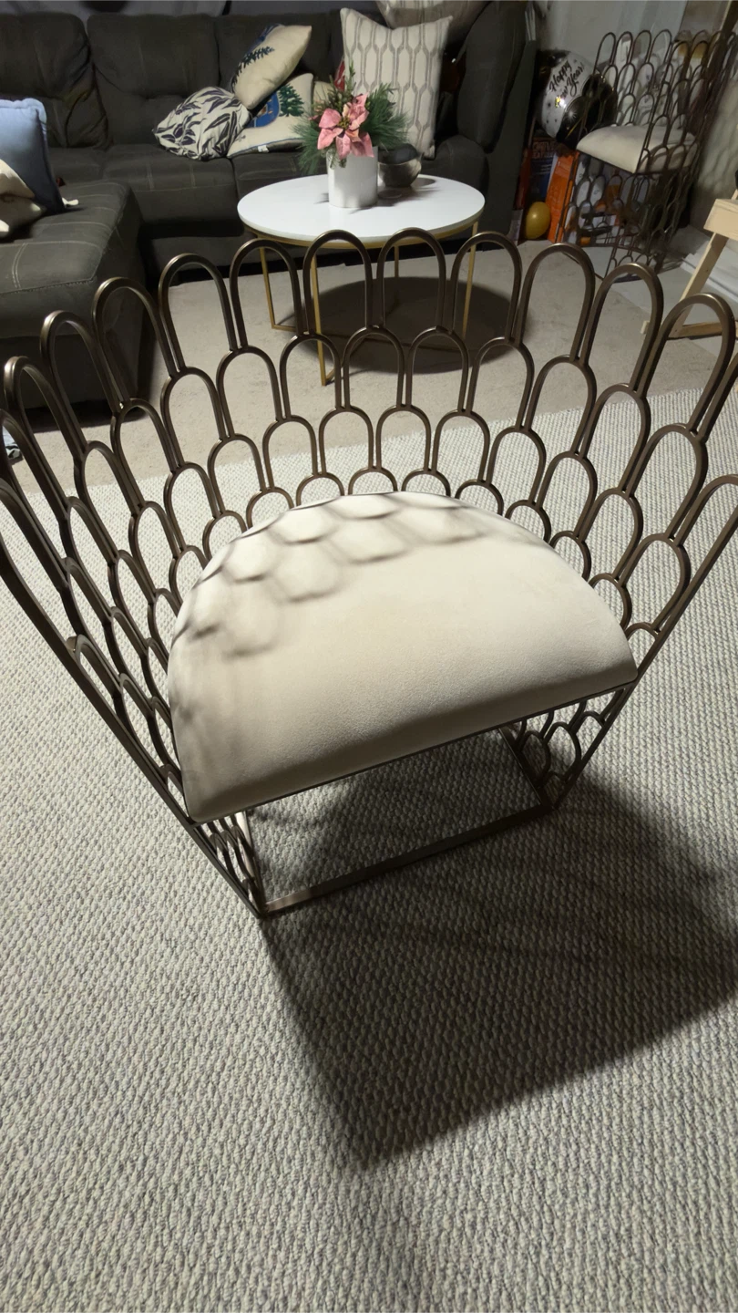 2 Decorative Accent Chairs - photo 2