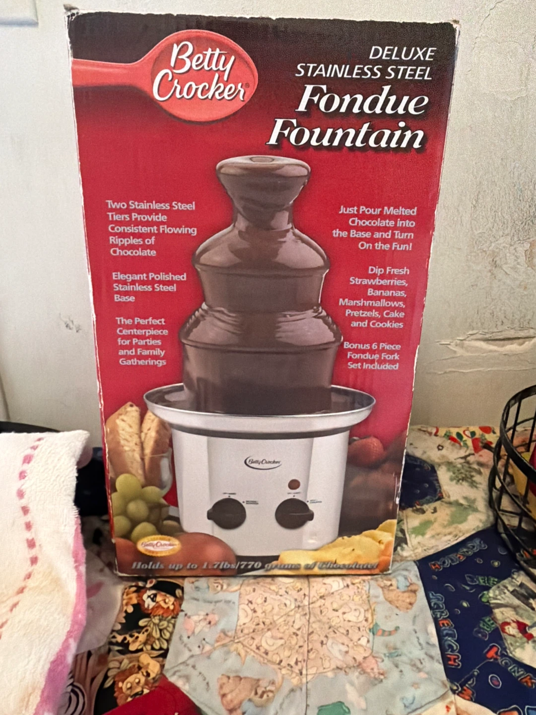 Betty Crocker Deluxe Stainless Steel Fondue Fountain
