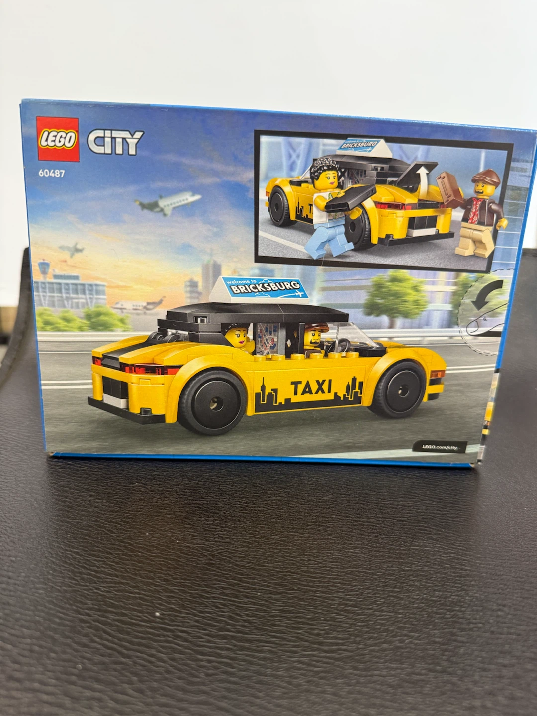 LEGO City Yellow Taxi Building Set - photo 2