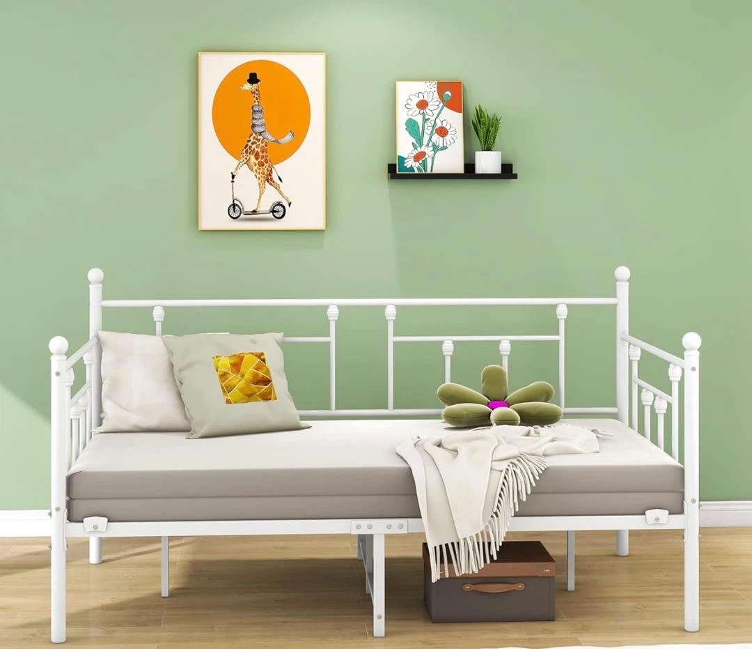 White Metal Daybed Frame + mattress - photo 3