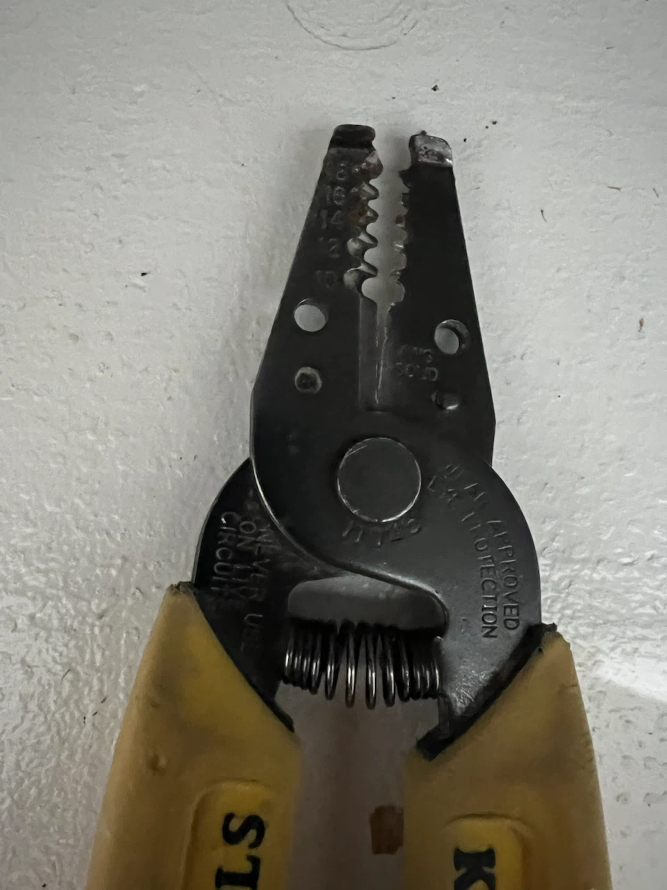 Klein Tools Wire Stripper Pliers - photo 3