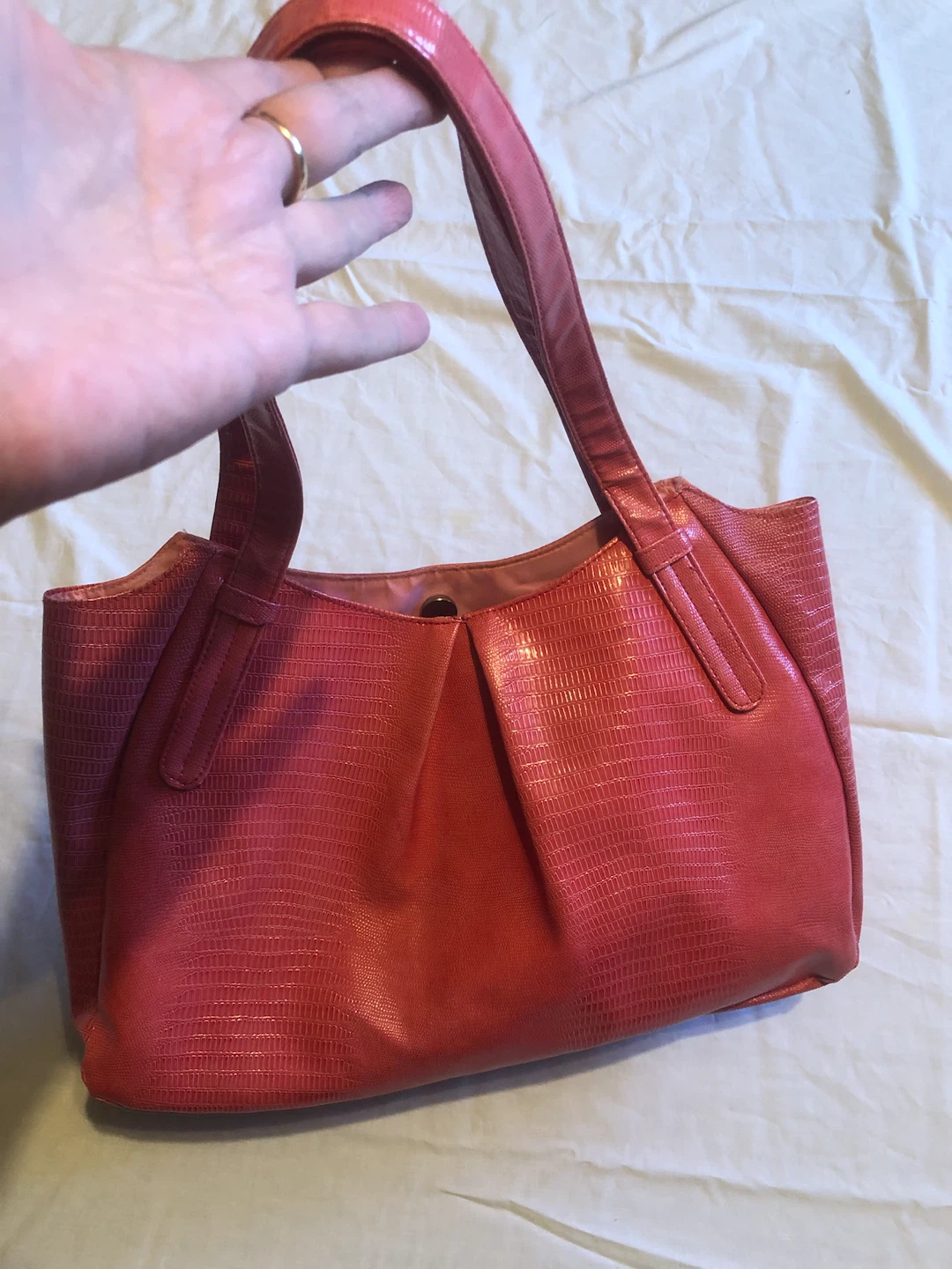 Fuchsia pink Faux Lizard Texture Shoulder Bag