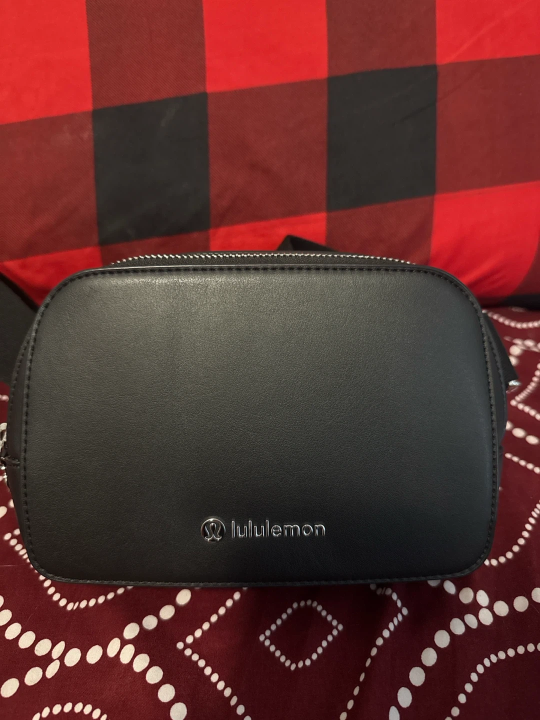 Lululemon Cactus Leather Everywhere Belt Bag Black - photo 2