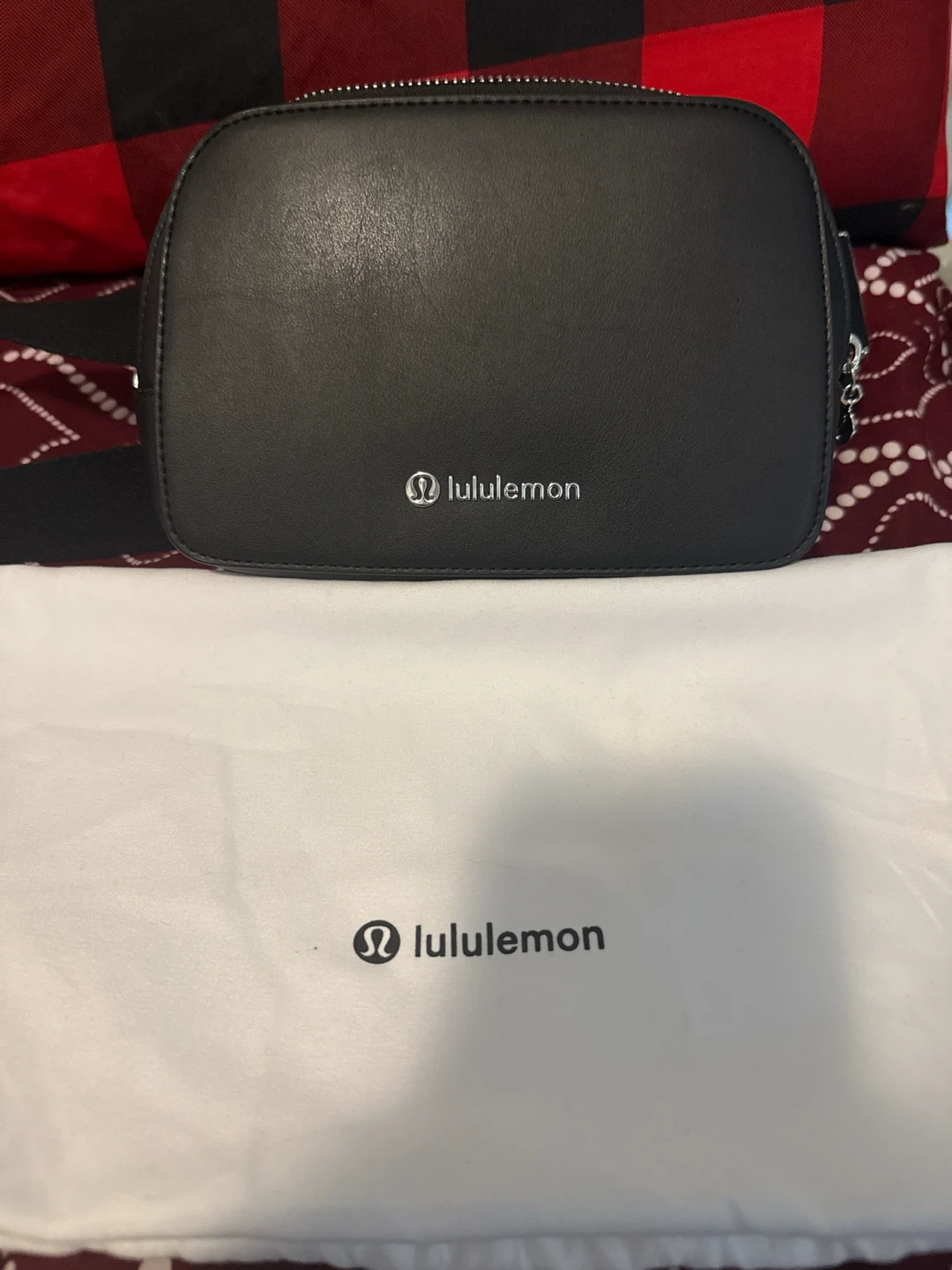 Lululemon Cactus Leather Everywhere Belt Bag Black