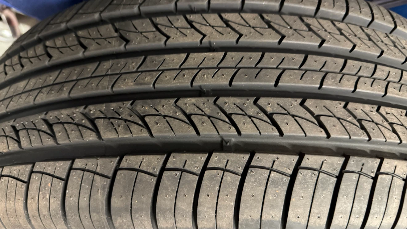 Altenzo All Season Tires Brand New 215-65-16 - photo 3