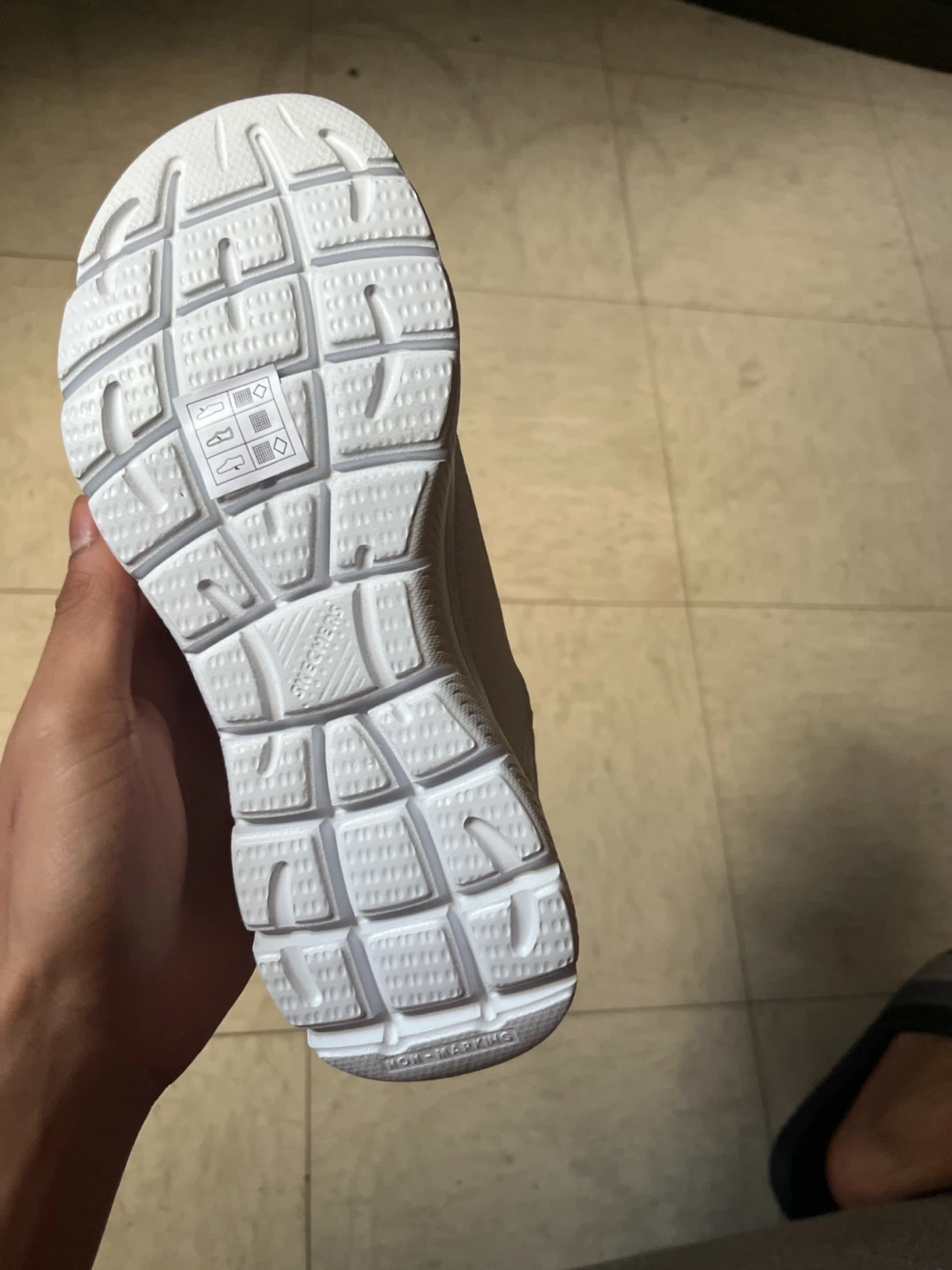 Skechers Hands Free Slip-ins Women's Size 3.5 White/Silver - photo 4