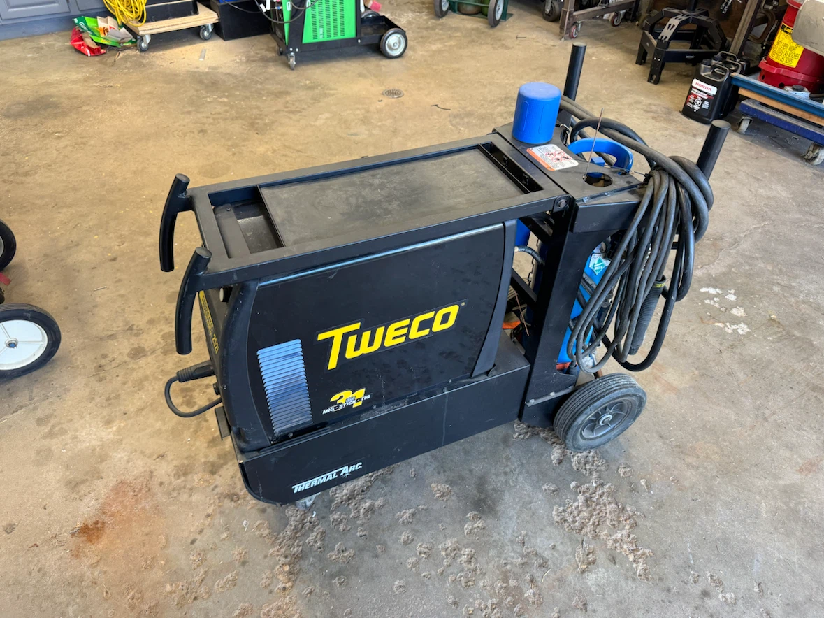 Tweco 252i welder - photo 2