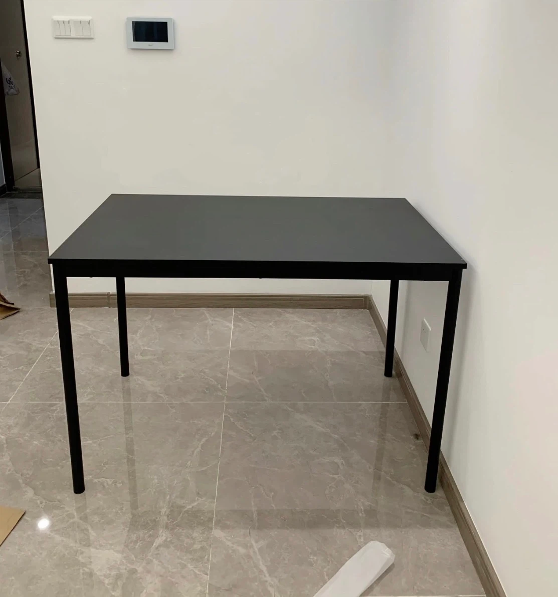 IKEA Sandsberg Black Table, 110*67cm
