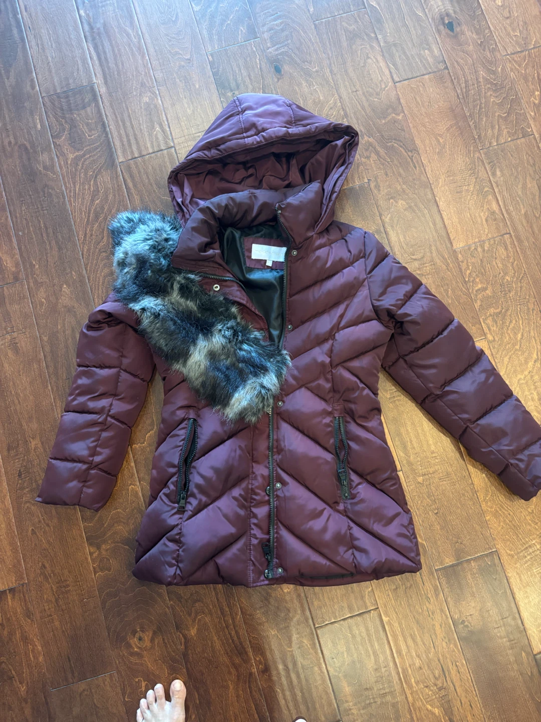 Madden Girl Maroon Puffer Jacket with Faux Fur Collar - photo 2