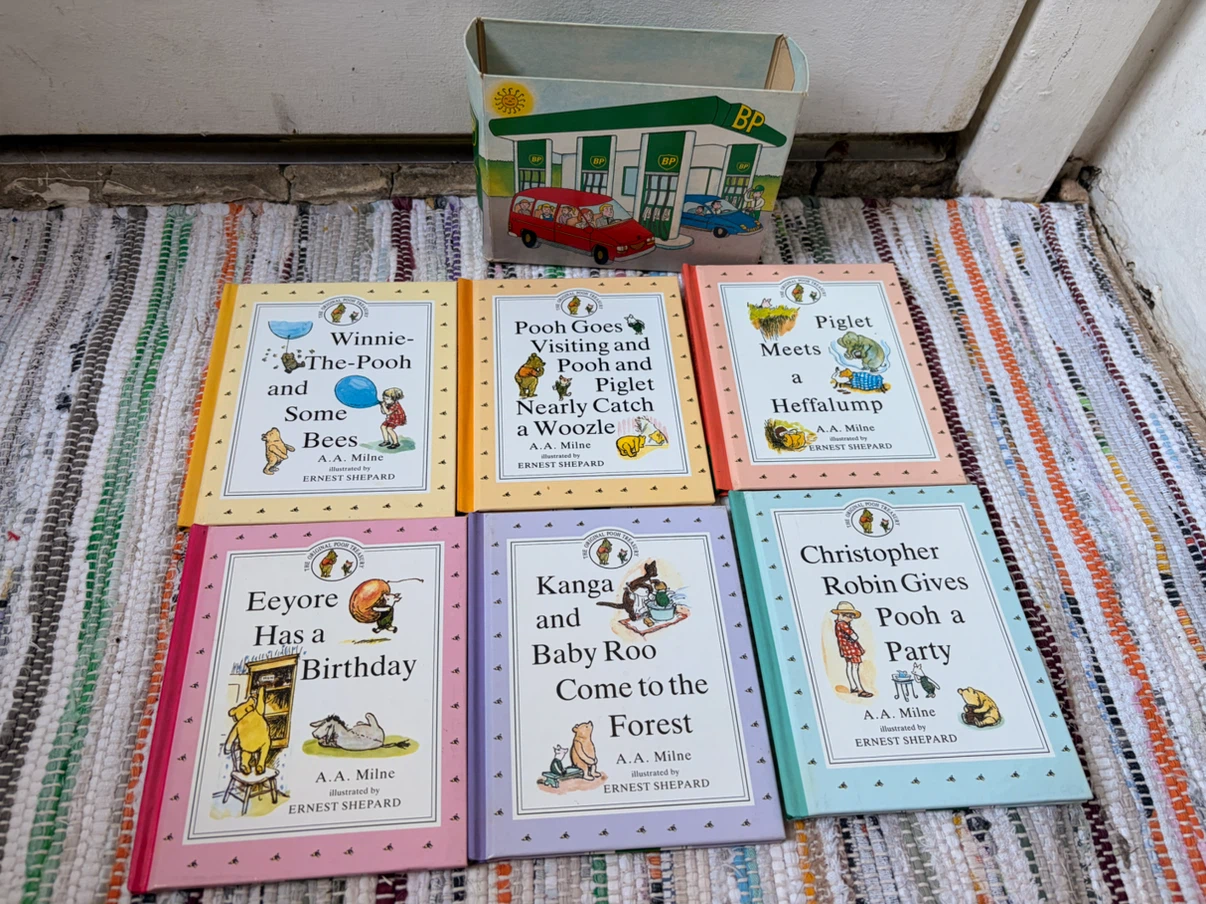 Winnie the Pooh book set