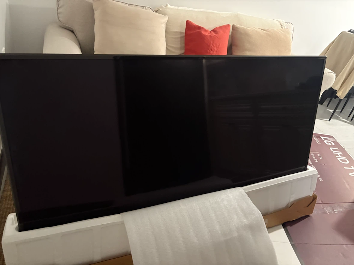 LG 65 Inch 65UK63 AI TV