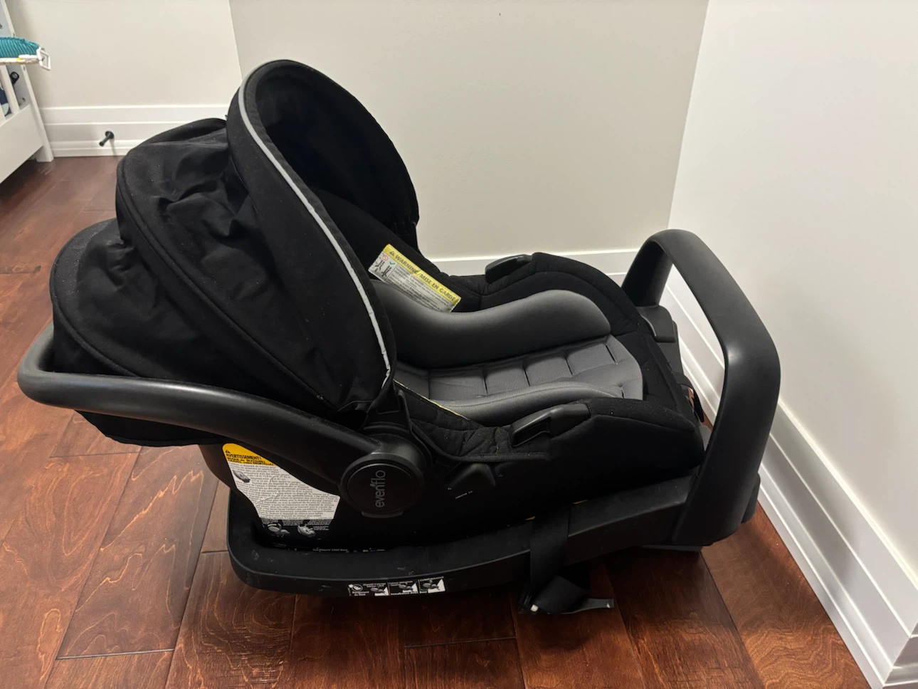 Evenflo Infant Car Seat - photo 2