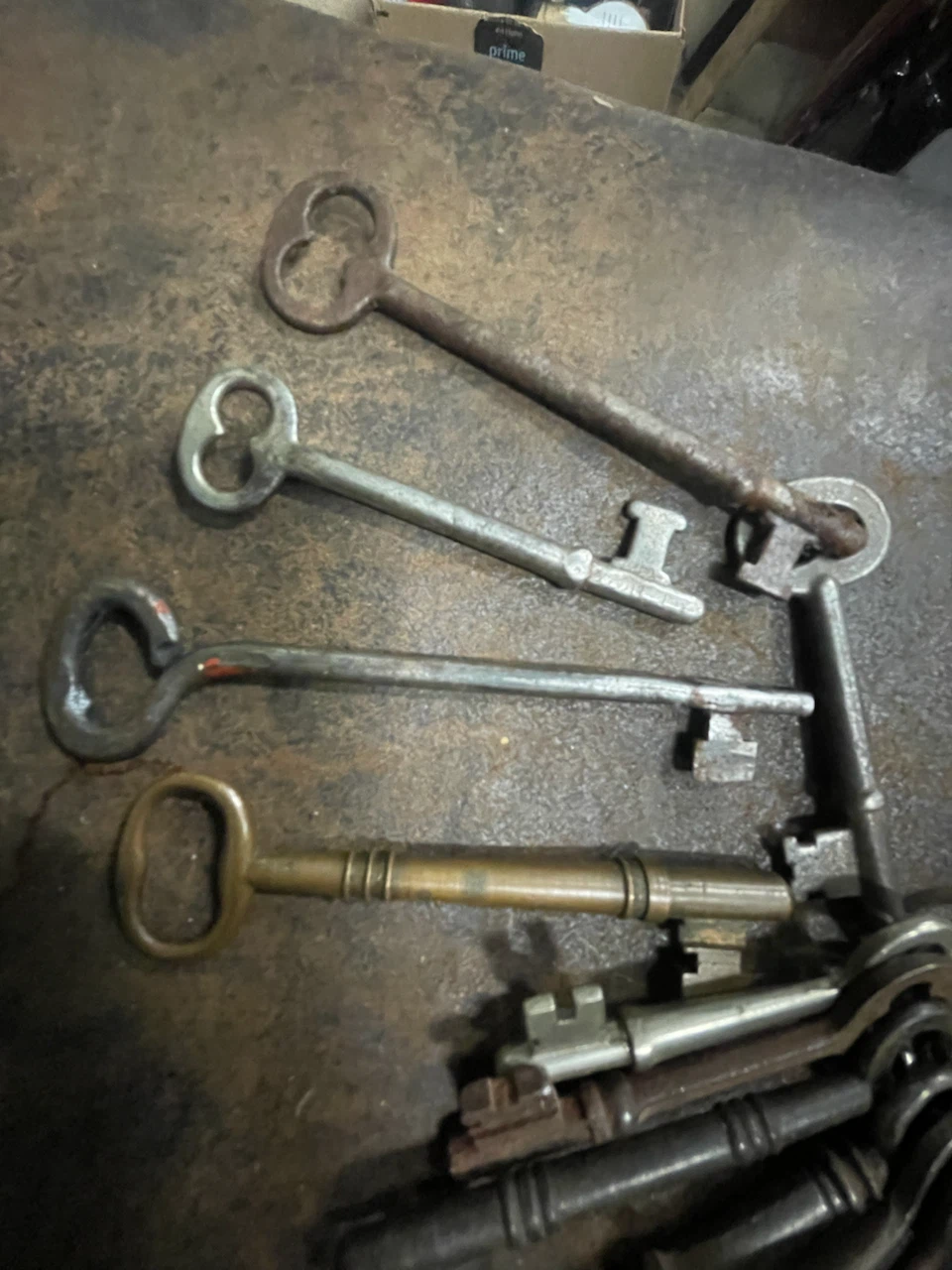 Antique Skeleton Keys - photo 4