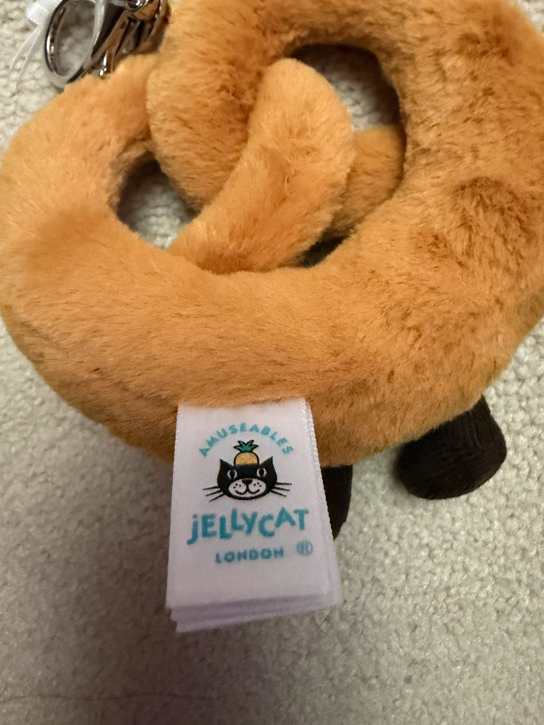 Jellycat Amuseables Pretzel Bag Charm - photo 4