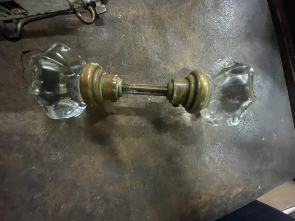 Super set of large antique Brass and Glass Door Knobs - photo 3