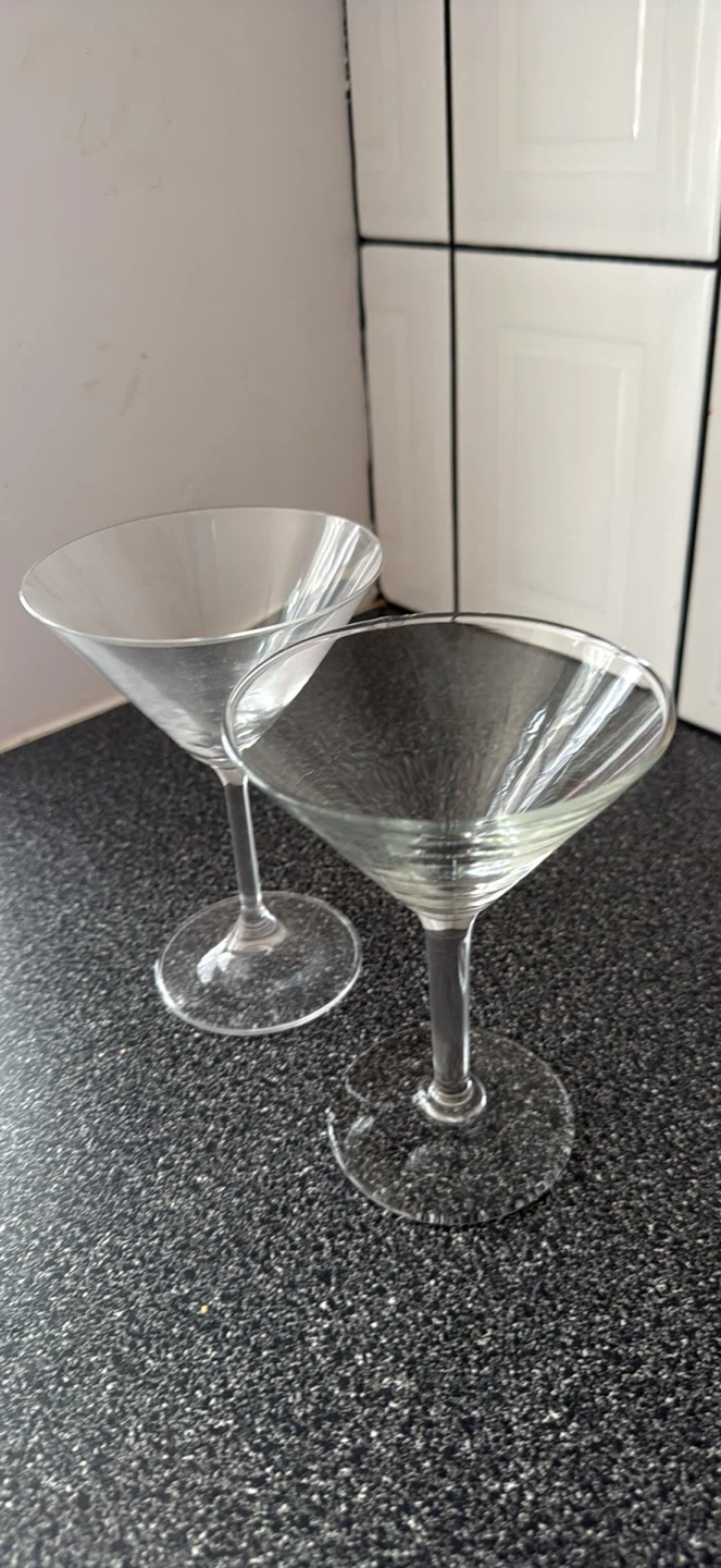 Set of 2 Clear Martini Glasses - photo 4