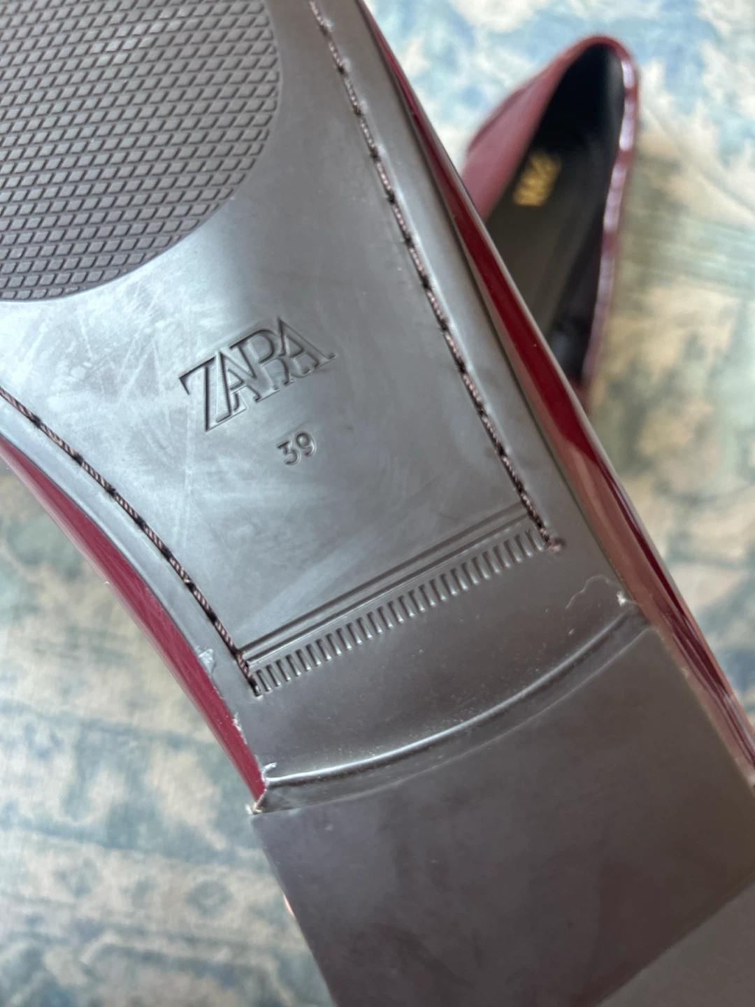ZARA Burgundy faux patent leather Loafers Size 39 - photo 4