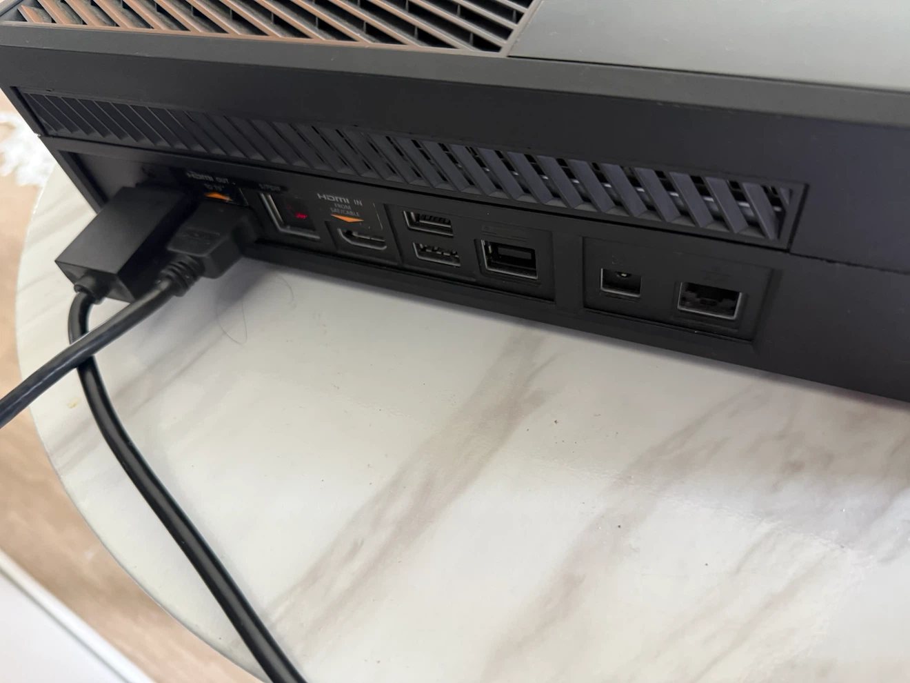 Xbox One Console with Power Brick works like new - photo 3