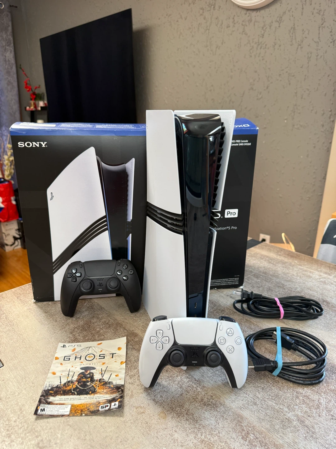 Bnew Ps5 Pro 2tb bundle