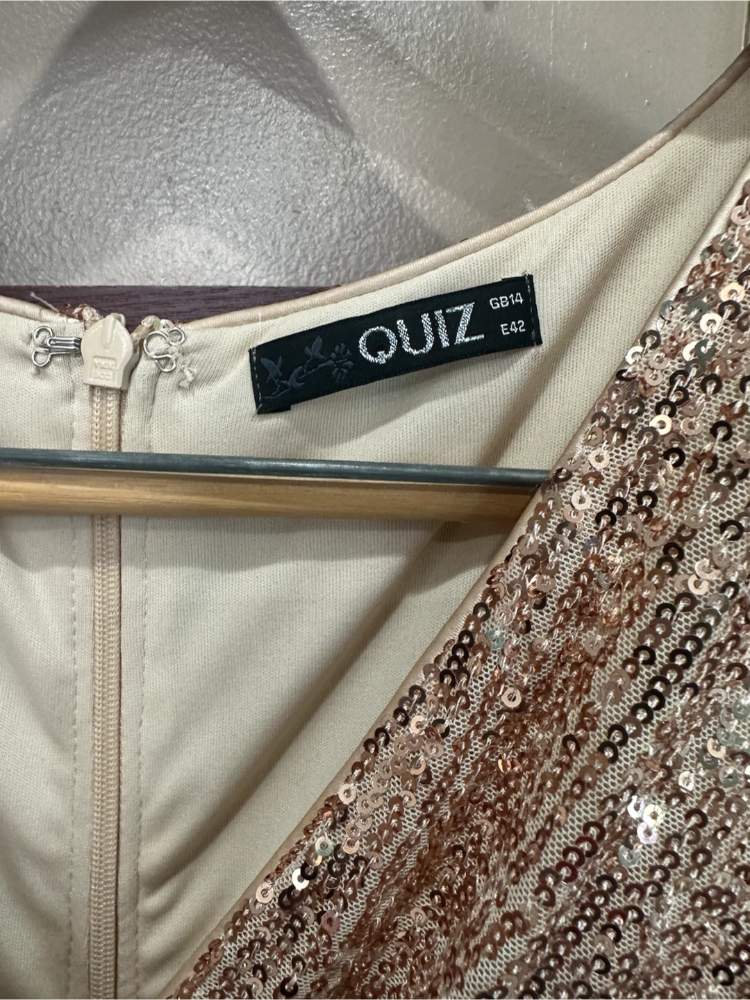 QUIZ Rose Gold Sequin Maxi Dress - photo 3