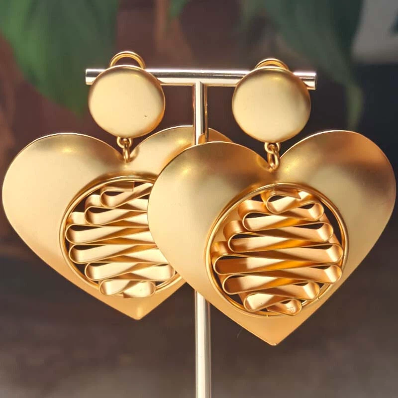 ZARA Gold Heart Hoop Earrings - photo 2