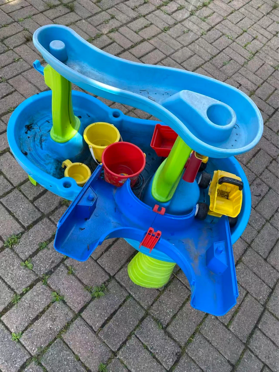 Little Tikes Water Table + Includes All Pictured Toys For Free! - photo 3