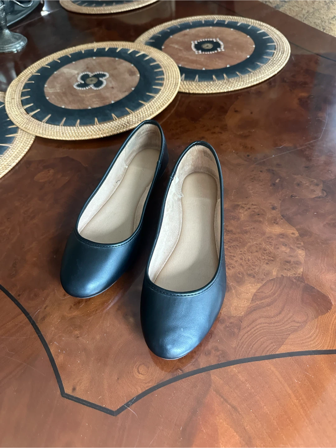 Universal Thread Black Ballet Flats