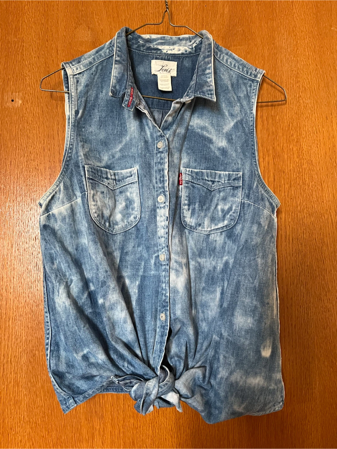 Levi's Sleeveless Denim Shirt Medium - photo 2