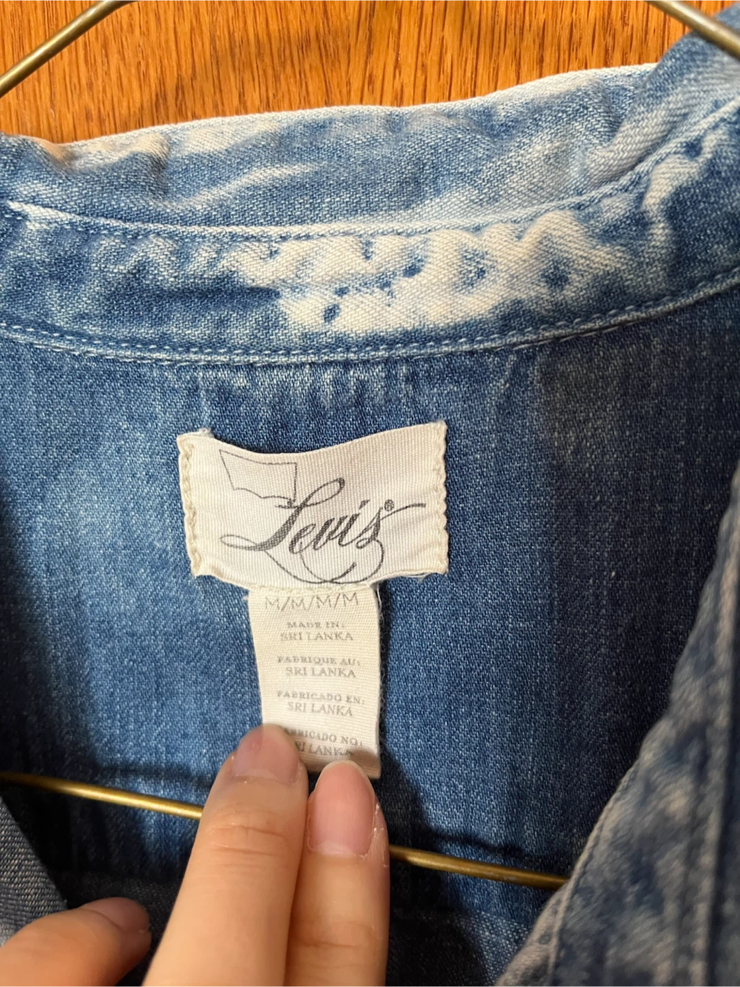 Levi's Sleeveless Denim Shirt Medium - photo 5