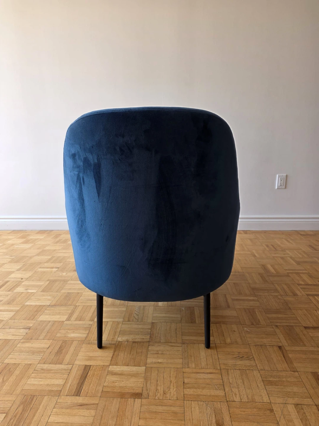 Deep Blue Velvet Accent Chair - photo 4