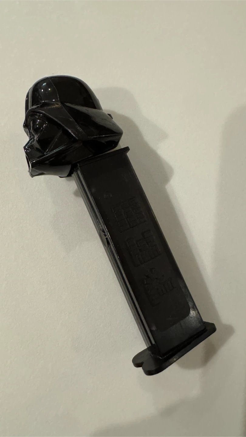 PEZ Darth Vader Dispenser