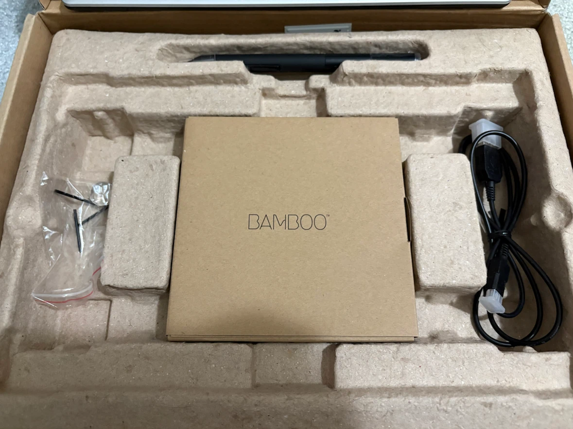 Wacom Bamboo CTH-470 Graphics Drawing Tablet with Pen - photo 3