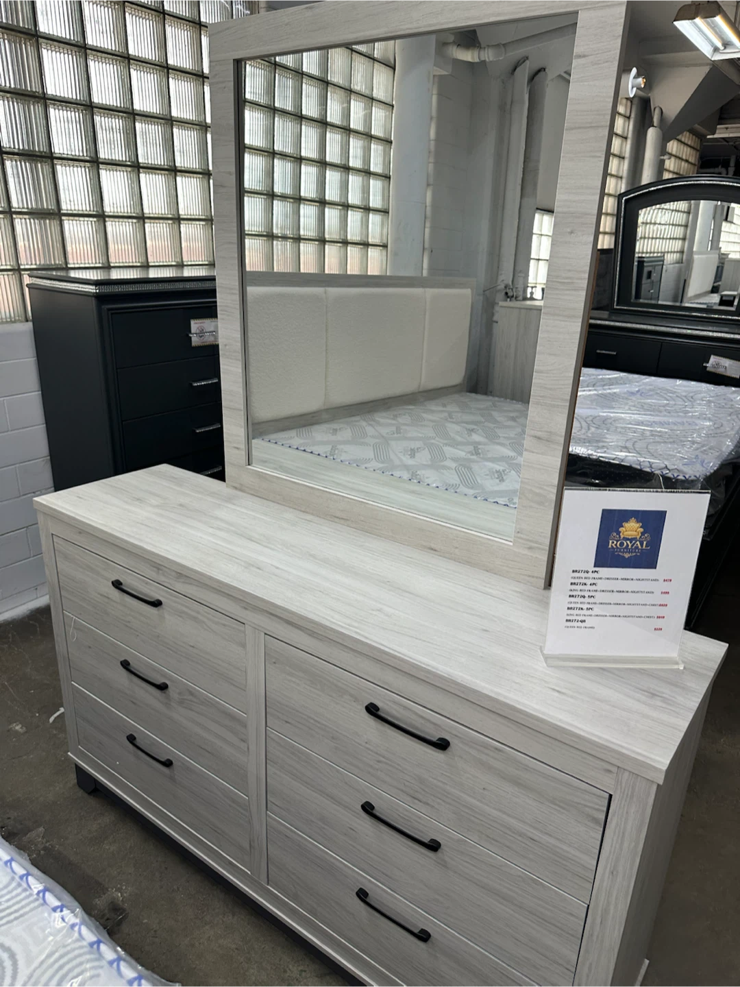 Royal Furniture Queen Bed Frame Set - photo 3
