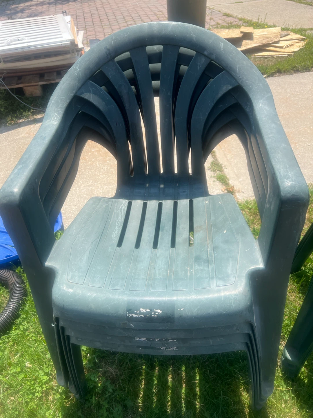 Green Stackable Plastic Patio Chairs - photo 2