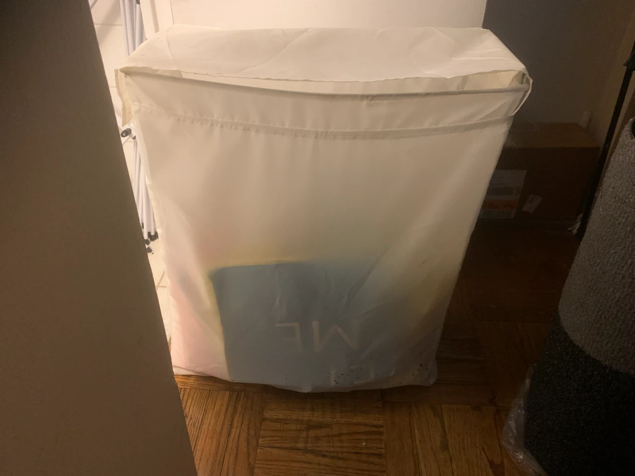 Laundry basket