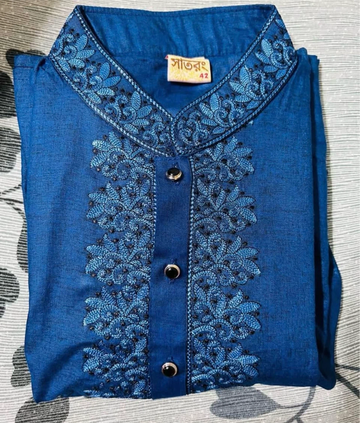 Men’s Blue Embroidered Kurta
