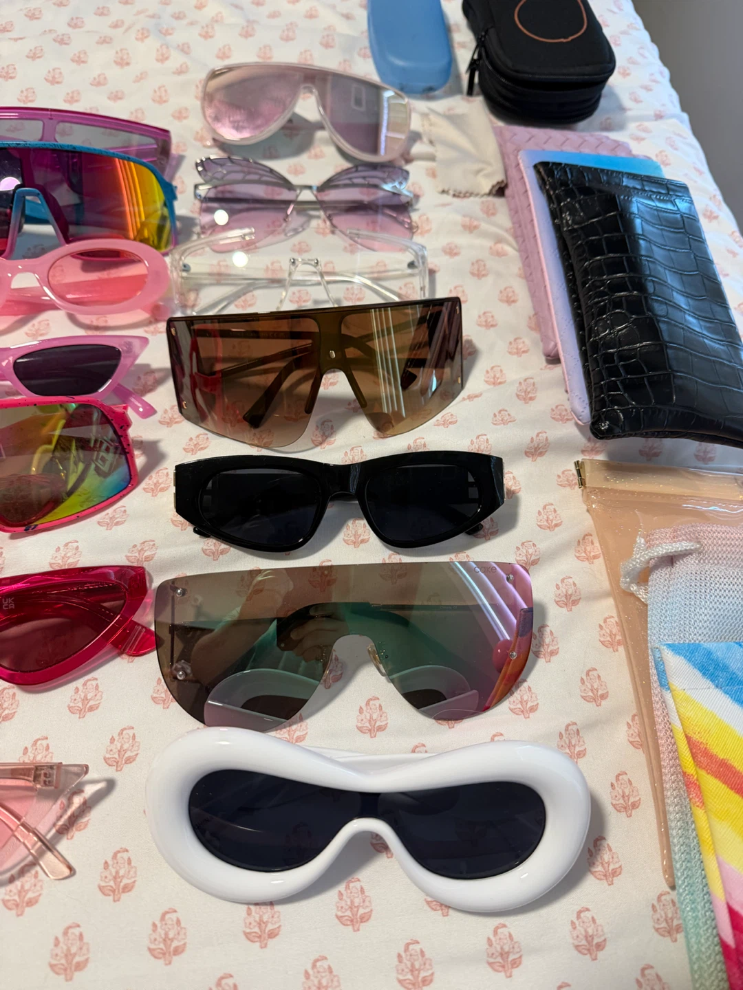Sunglasses bundle - photo 2