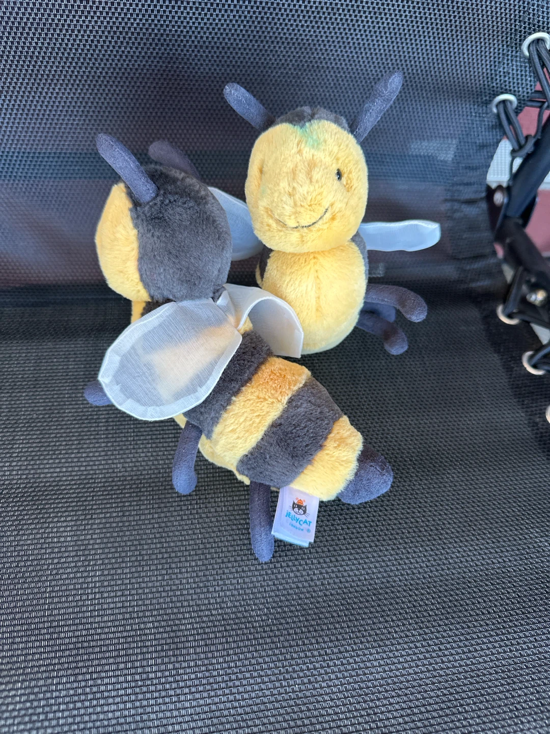 Jellycat Plush Bees - Set of 2 - photo 2