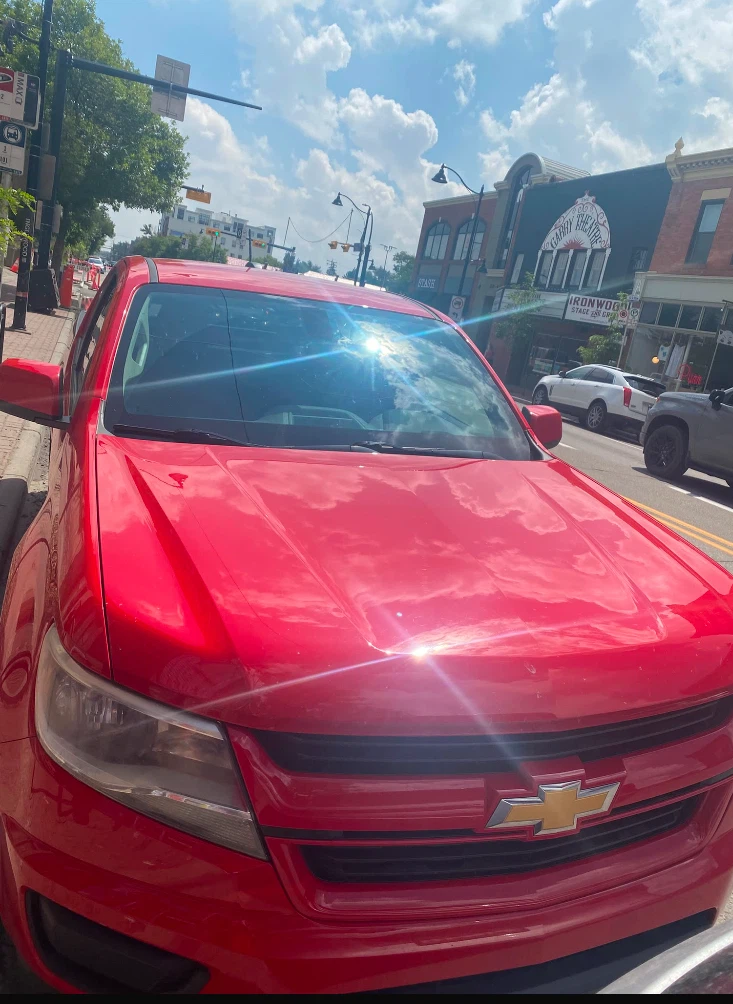 Red Chevrolet Colorado Pickup Truck - photo 3