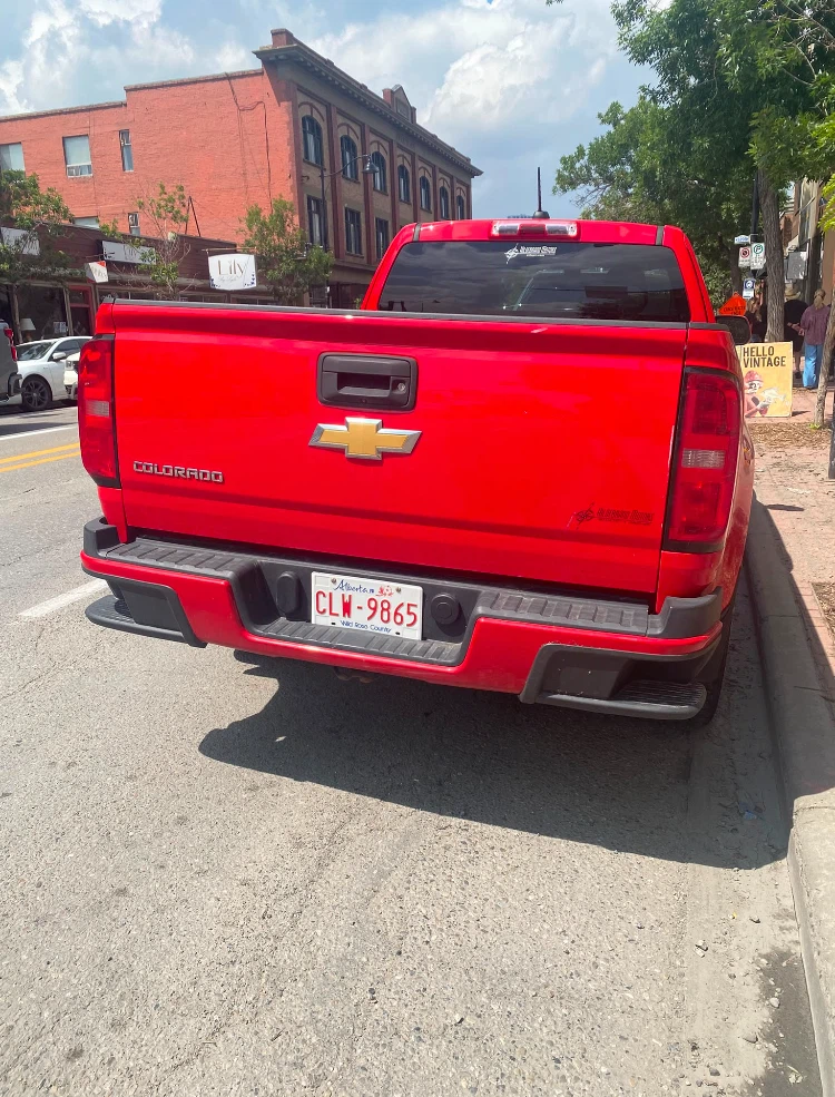 Red Chevrolet Colorado Pickup Truck - photo 4