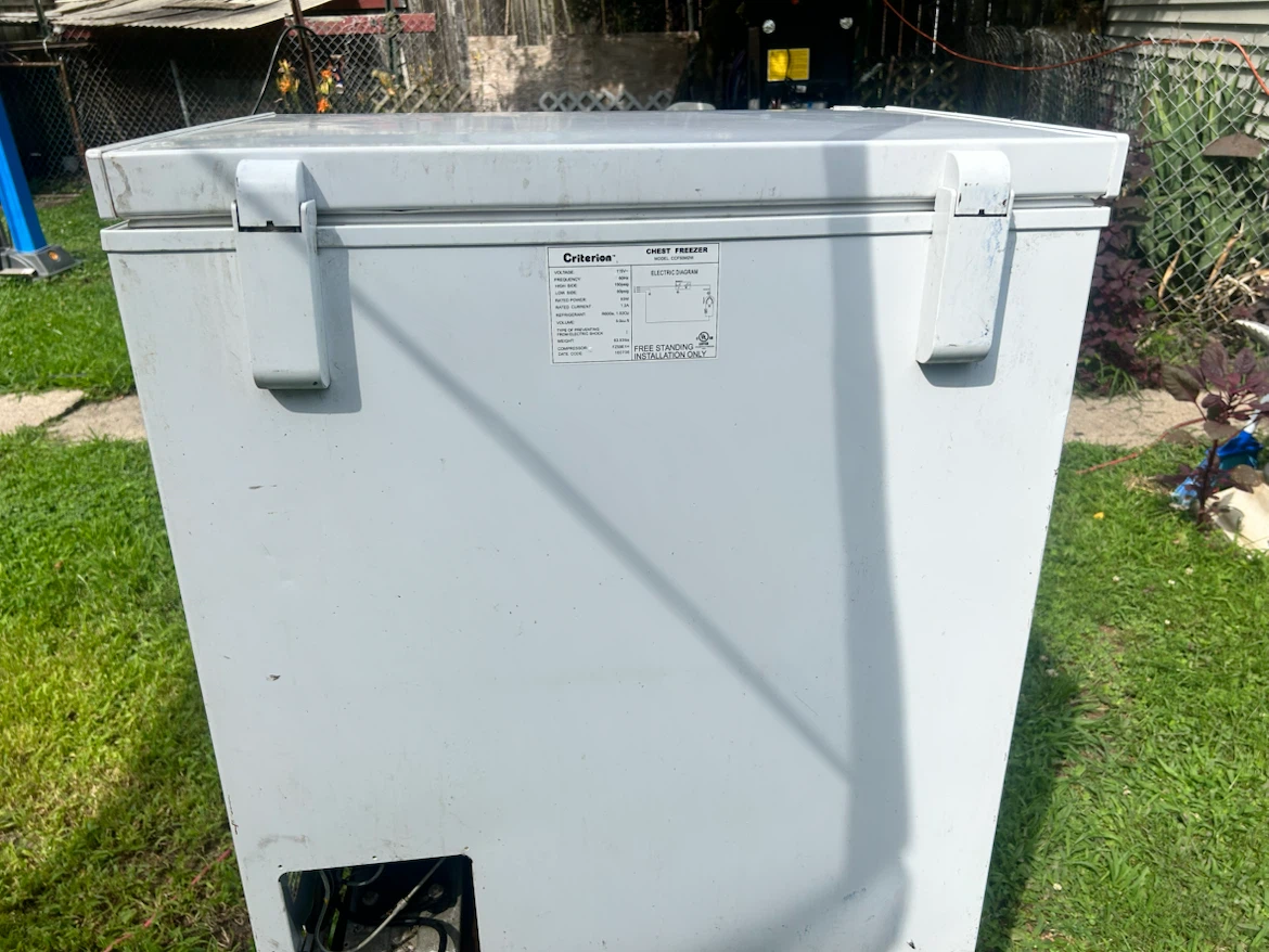 Criterion Chest Freezer CCF50M2W - photo 2