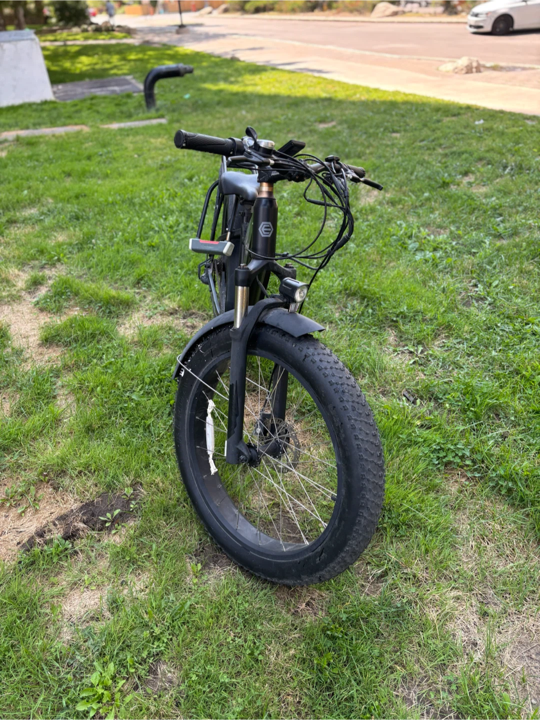 Barely used Emmo E-Wild C2 fat tire e-bike (Under 100km!) - photo 2