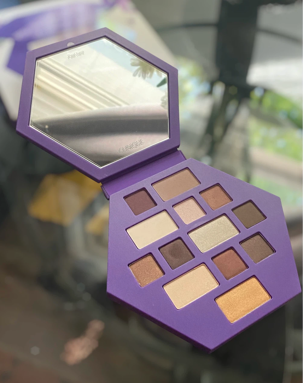 New Clinique Limited Edition All About Shadow Palette - photo 2
