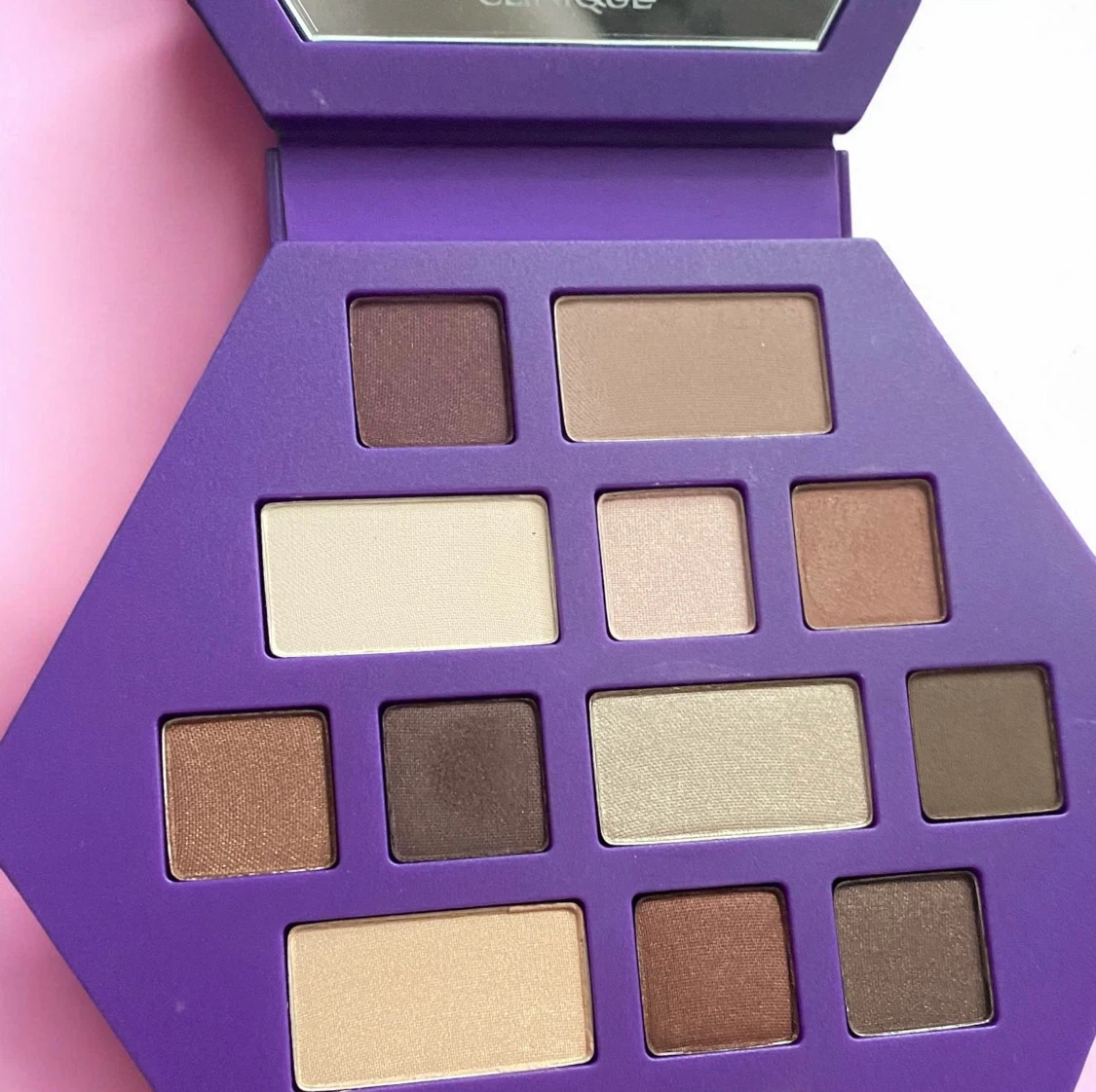 New Clinique Limited Edition All About Shadow Palette - photo 3