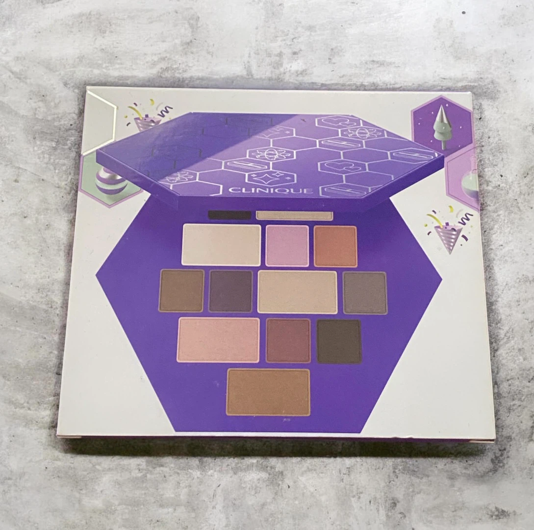 New Clinique Limited Edition All About Shadow Palette