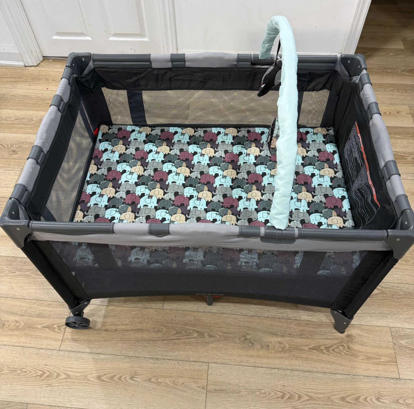 Playpen - photo 2