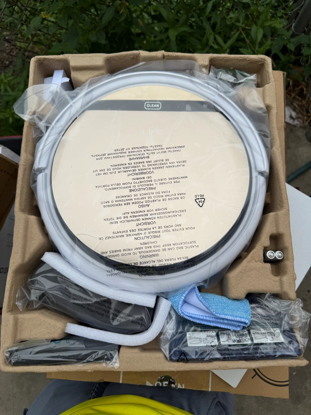 ILIFE V5s Plus Robotic Vacuum Cleaner - Gold - photo 4
