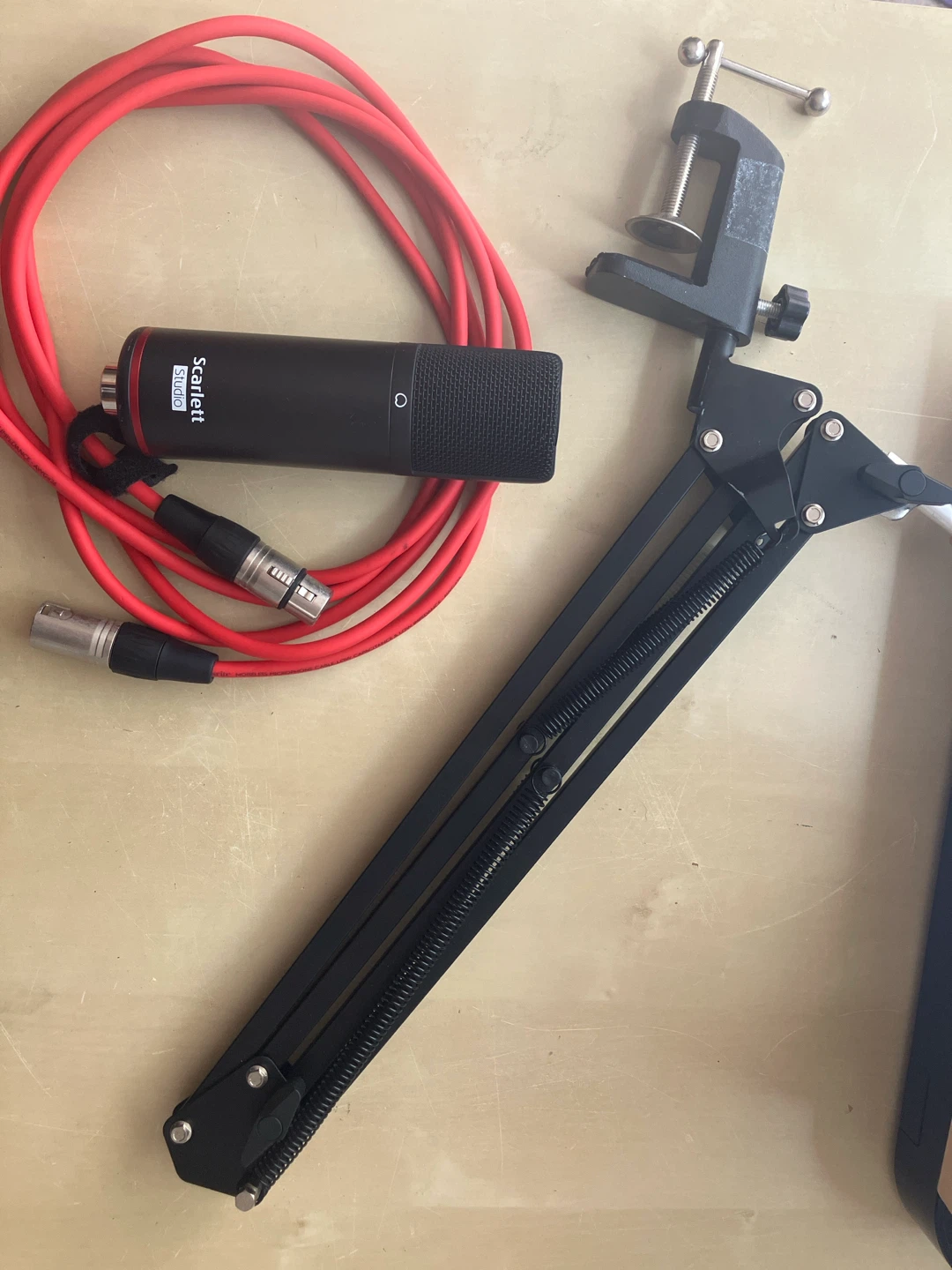 Scarlett Studio Condenser Microphone - photo 2