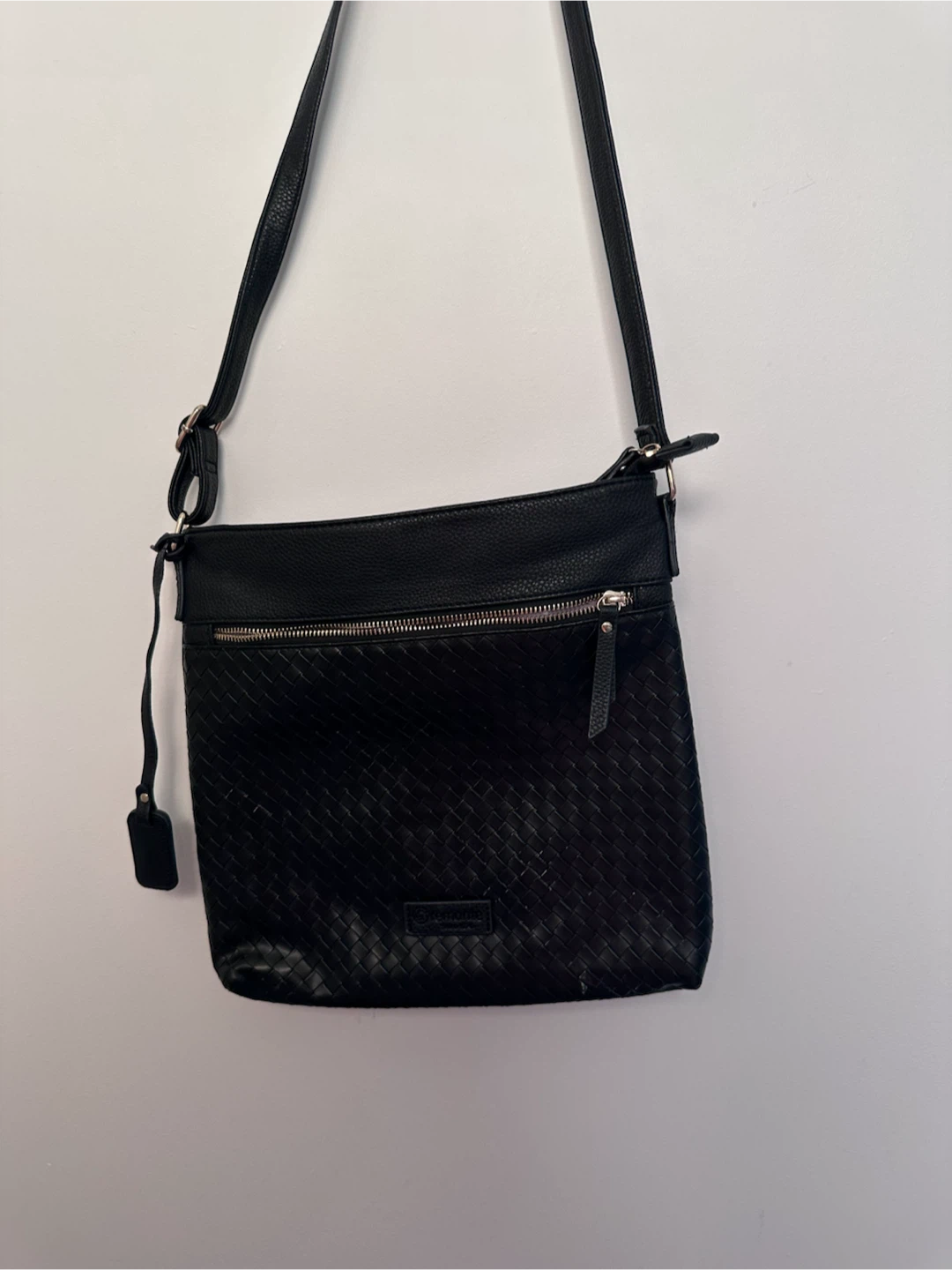 Remonte Black Leather Crossbody Bag