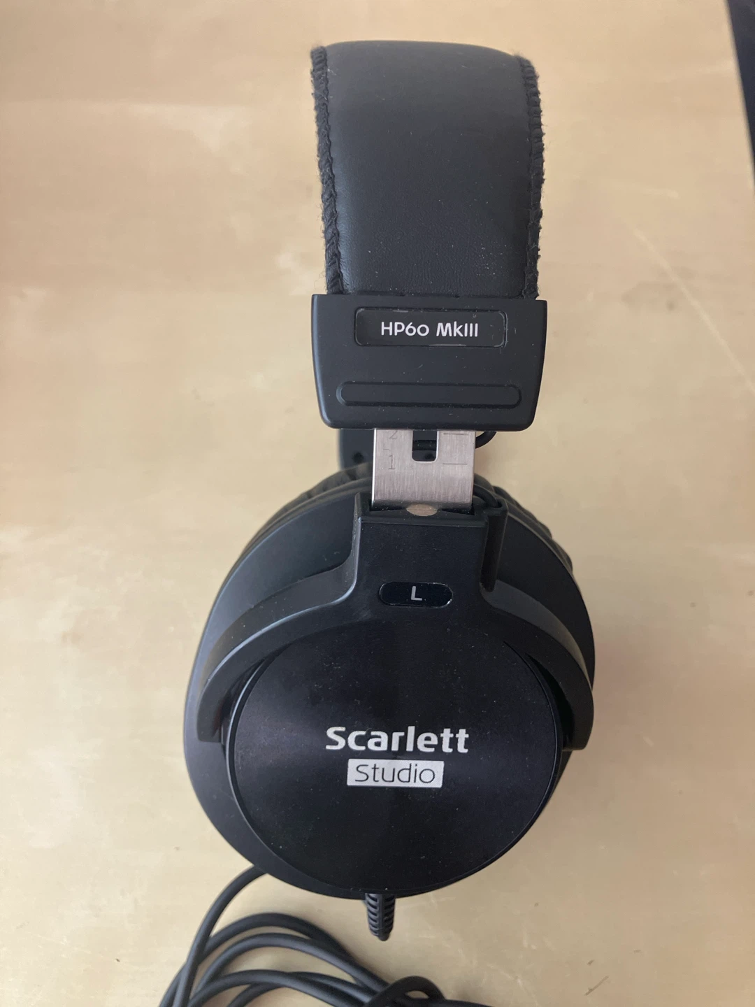 Focusrite Scarlett Studio Headphones